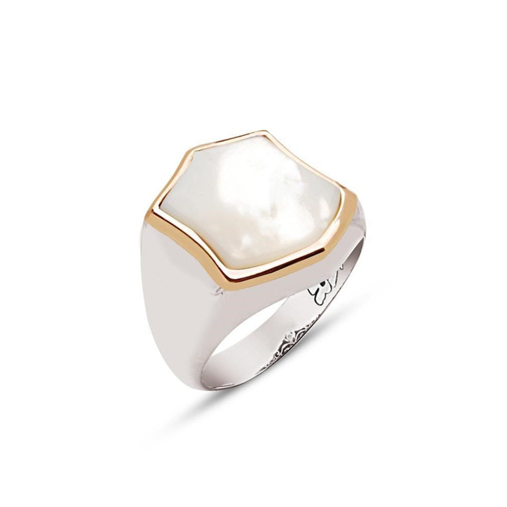 Van Cleef & Arpels Alhambra Ring 358882 | Collector Square
