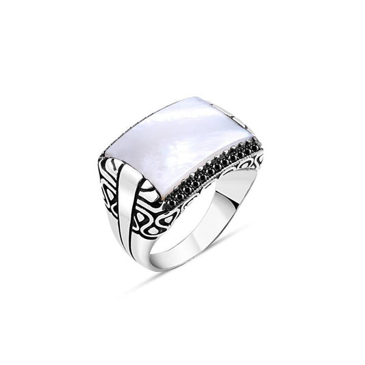 Mother Of Pearl Silver Ring With Zircon