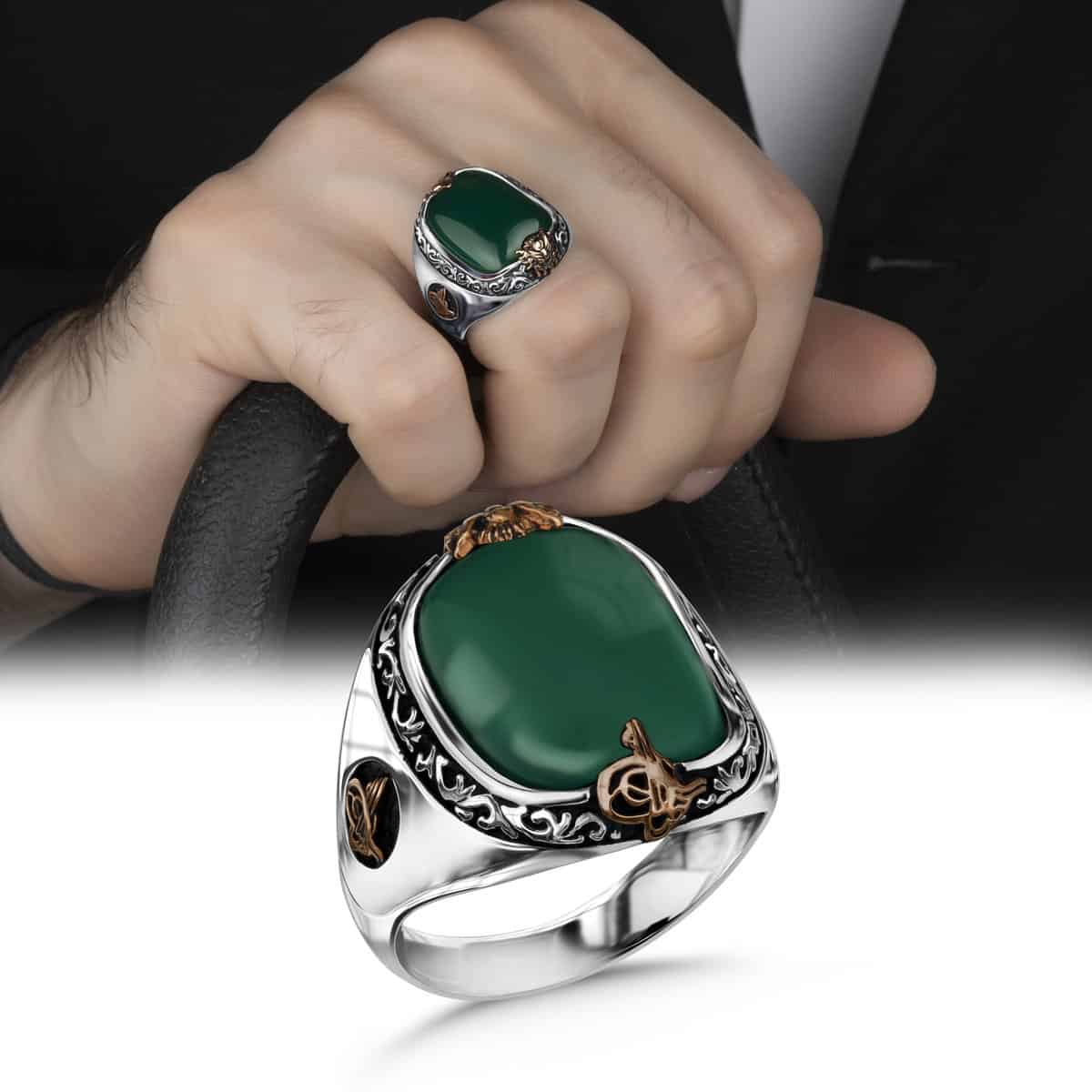 Sterling Silver Ring with Agate Stone